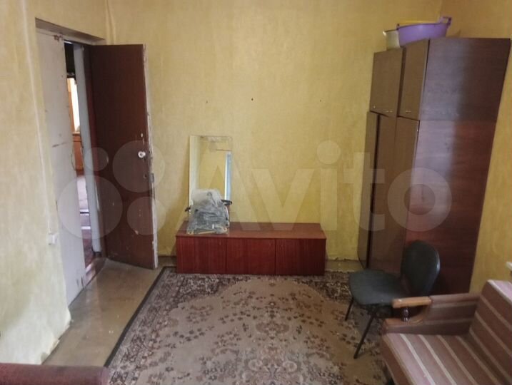 2-к. квартира, 42 м², 1/2 эт.