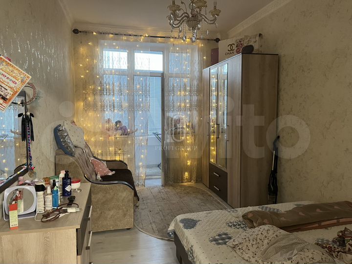 2-к. квартира, 53 м², 3/6 эт.