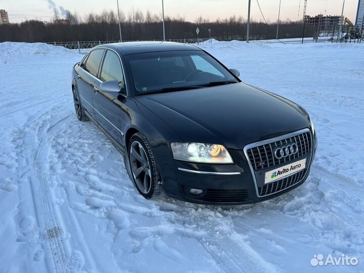 Audi A8 4.2 AT, 2004, 132 000 км