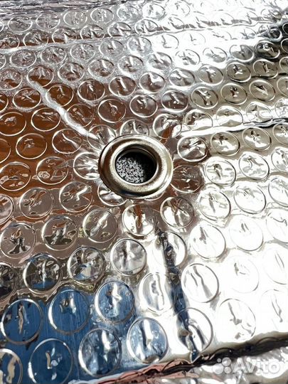 Шторка солнцезащитная на лобовое стекло