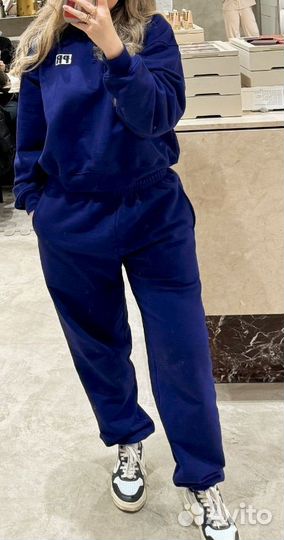 Костюм женский