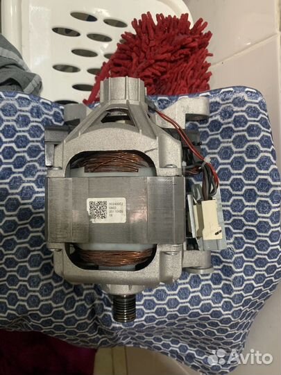 Двигататель стиральной машины