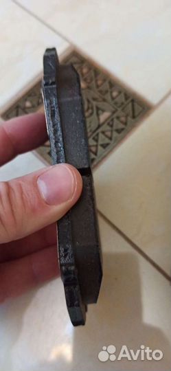 Колодки тормозные передние TRW GDB3352