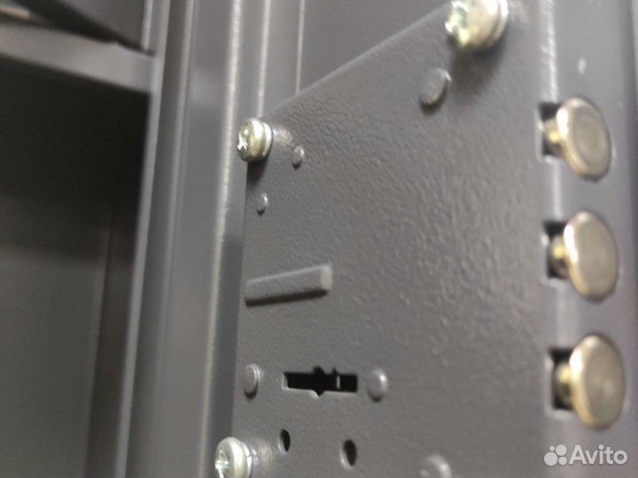 Оружейные шкафы и сейфы aiko чирок 1318