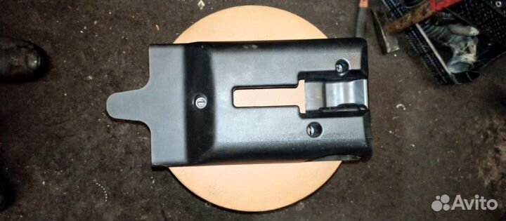 Салонный пластик Ford Fusion