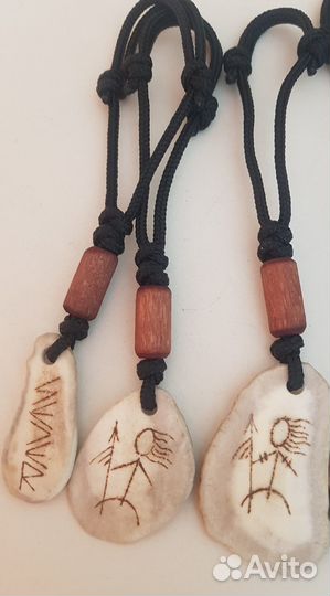 Медальоны из рога лося