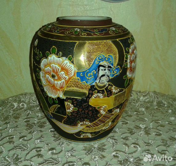 Антикварные вазы. Фарфор. Англия, Япония