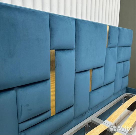 Кровать двухспальная