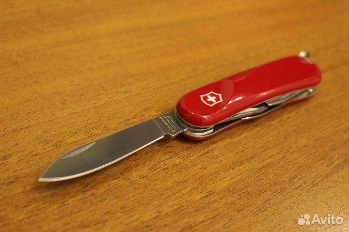 Victorinox Evolution 11 новый