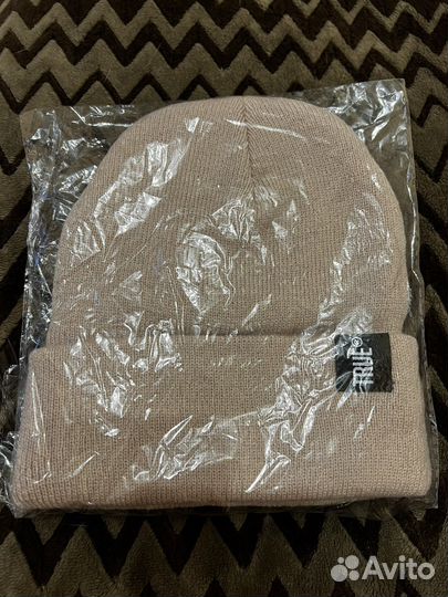 Шапка новая