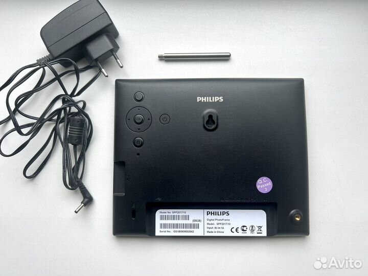 Цифровая фоторамка Philips SPF2017/10