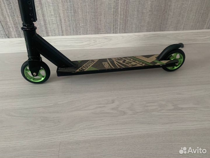 Трюковой самокат Fine