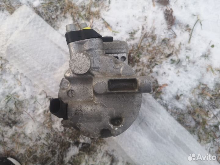 Компрессор кондиционера пассат b7