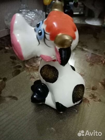 Копилка -Корова форфоровая Винтаж бесплатно