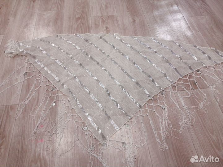 Платок женский новый