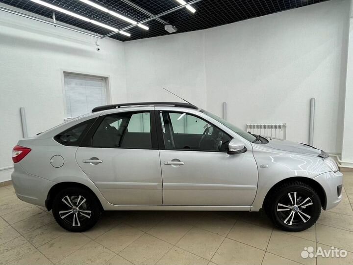 LADA Granta 1.6 МТ, 2015, 76 470 км