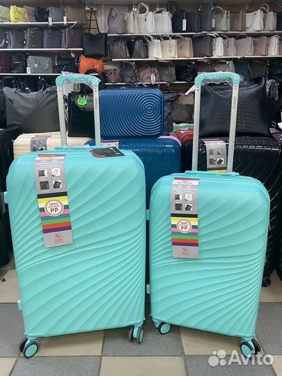 Чемодан полипропропилен