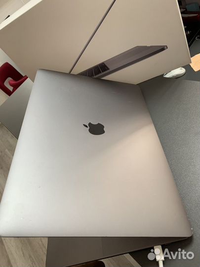 Macbook pro 15 i5 2016 16 512