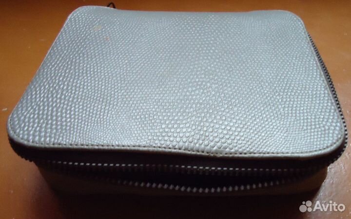 Несессер - Дорожный набор туалетных принадлежносте