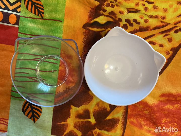 Миска для животных пластиковая