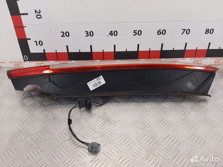 Фонарь задний правый Ford Focus 2 2008 1520757