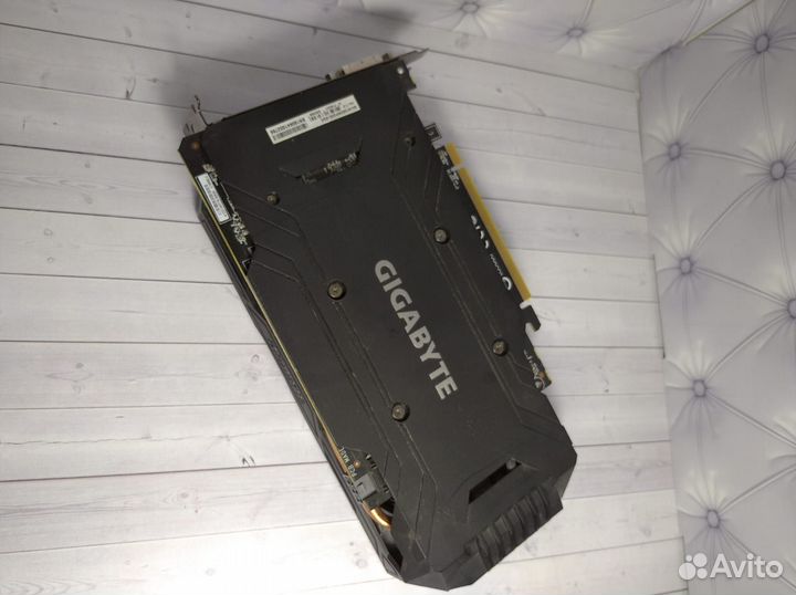 Игровая видеокарта GigaByte Windforse GTX 1060 6gb