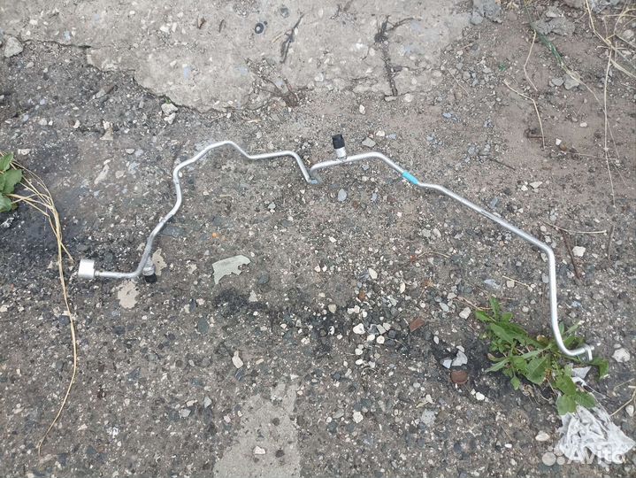 Трубка кондиционера на renault