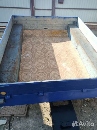 Автоприцеп легковой