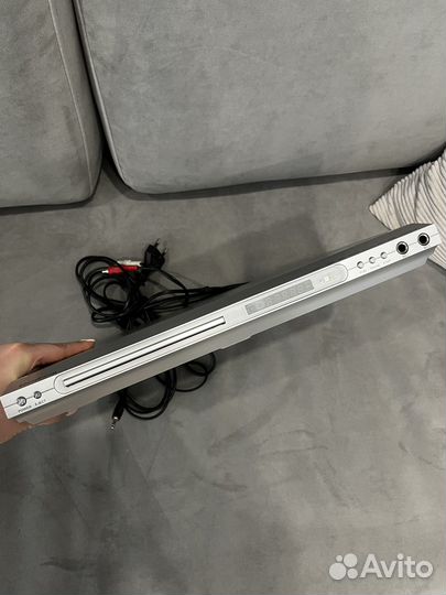 DVD плеер Elenberg