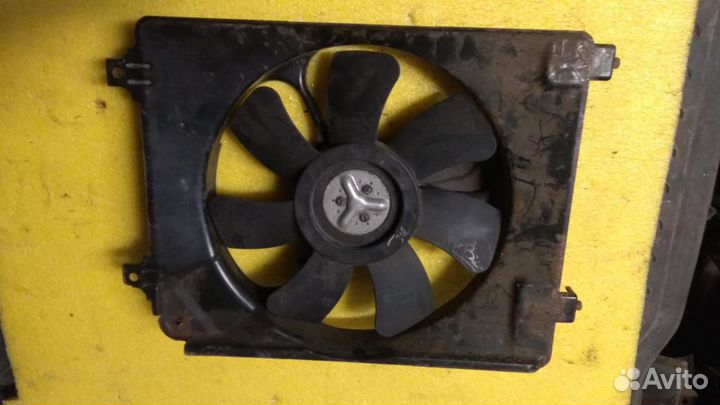 Вентилятор радиатора Honda Civic 5D
