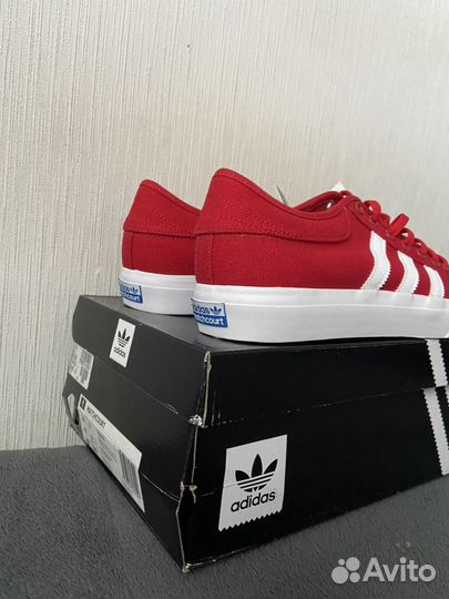 Кеды Adidas Matchcourt red nizza half cab