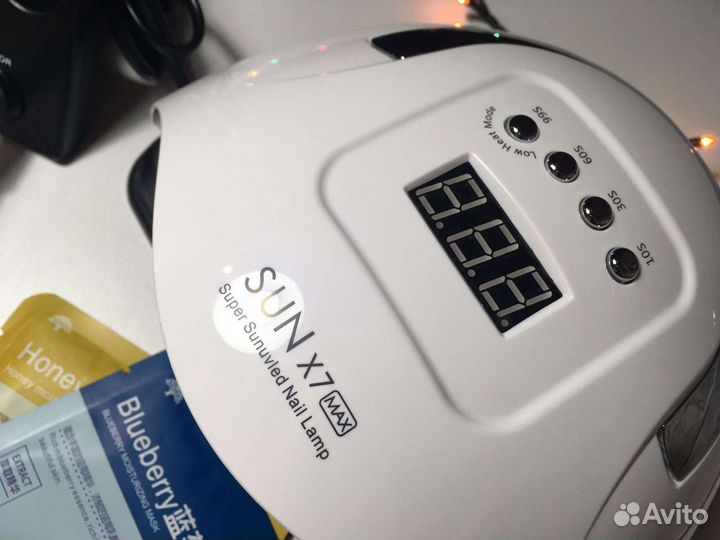 Набор для маникюра подарочный