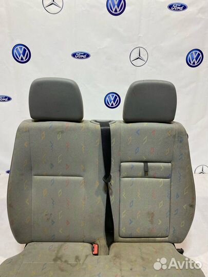 Сиденье переднее правое Volkswagen Crafter 2008