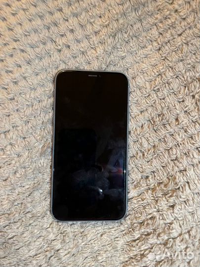 iPhone Xr, 128 ГБ