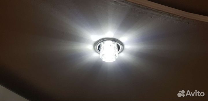Светодиодный светильник бу (цена за 4 шт.)