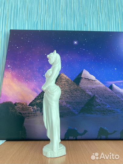 Богиня египетская кошка Бастет