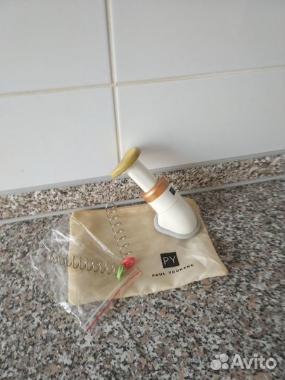 Тренажер-корректор для удаления второго подбородка