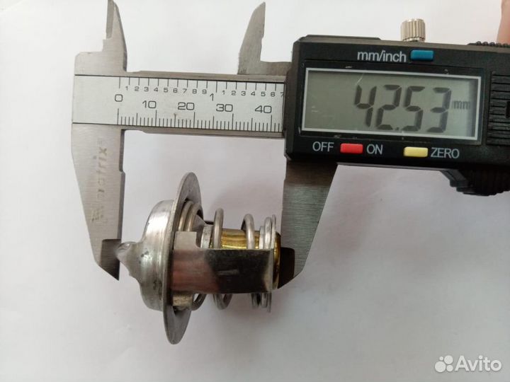 Термостат двигателя Shanghai SC9D2202G2B1 D22-102