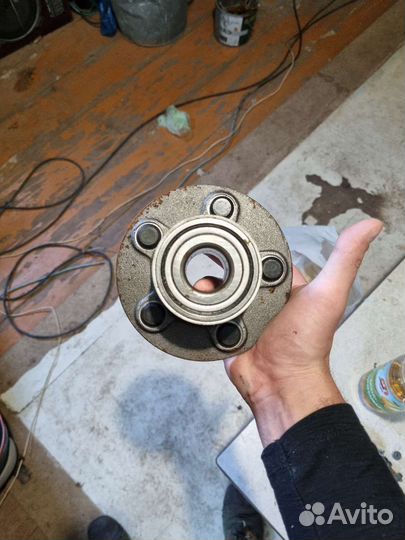 Ступица колеса задн chrysler dodge Stratus с abs