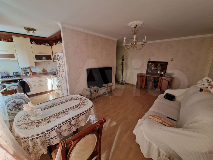 2-к. квартира, 70 м², 3/5 эт.