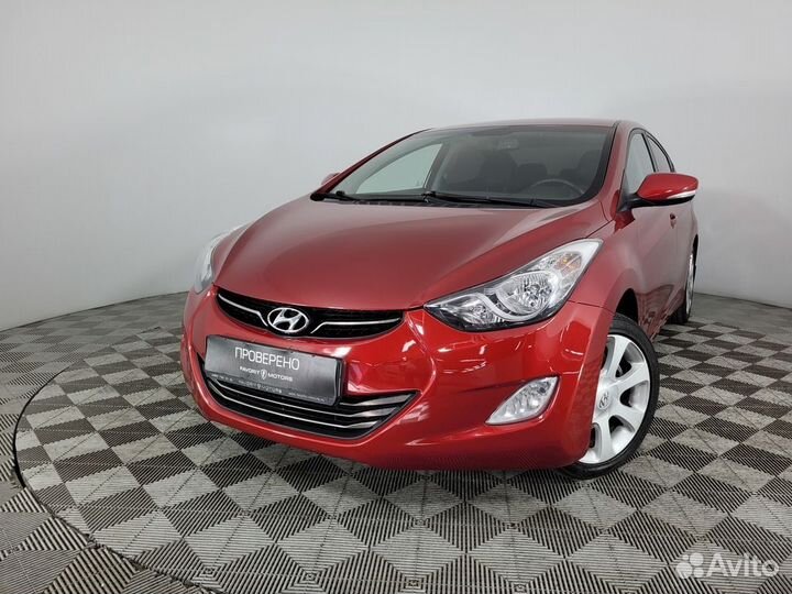 Hyundai Elantra, 2011