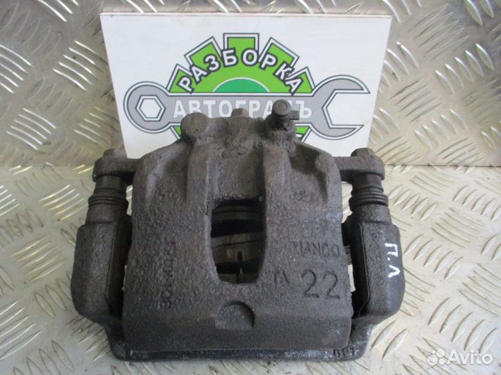 Суппорт передний левый Киа Рио 3 1.4 2012г