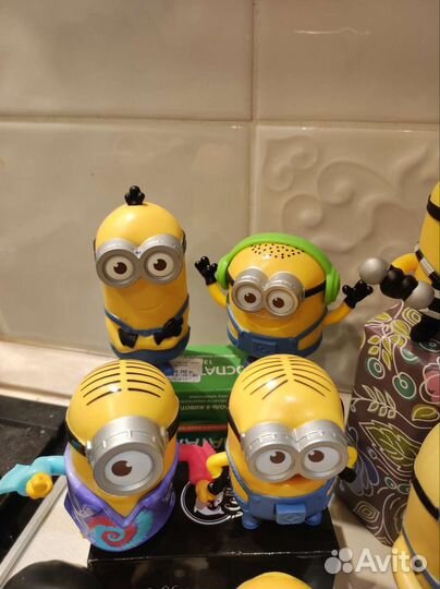 Миньоны из макдональдса и стаканы из кино
