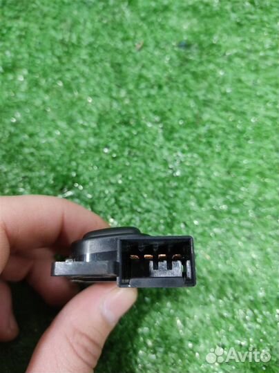 Кнопка регулировки сиденья правого Lexus RX300 (M