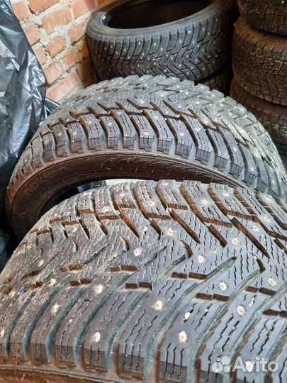 Nokian Tyres Hakkapeliitta 8 235/45 R18