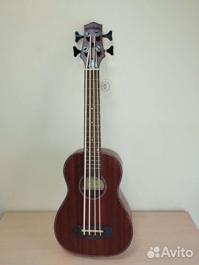 Басовая укулеле