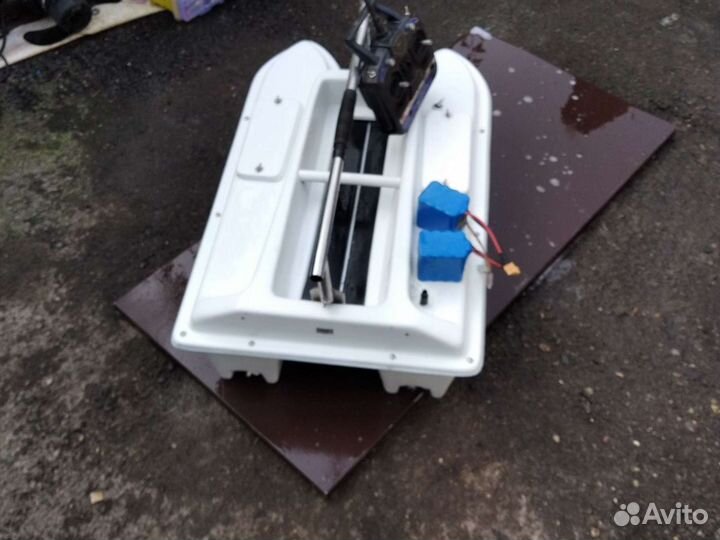 Продаю прикормочный кораблик