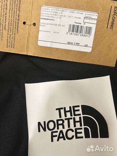 Футболка The North Face черная