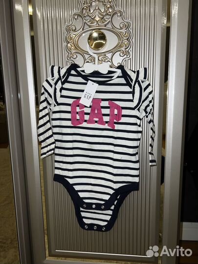 Боди gap для девочки 6-12 мес