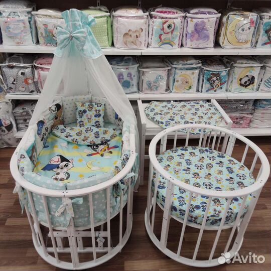 Постельное белье с бортиками и балдахином